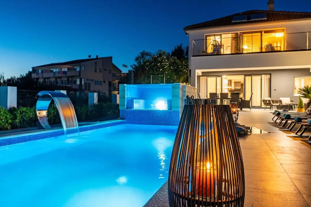 Luxury Villa Morea Sukosan