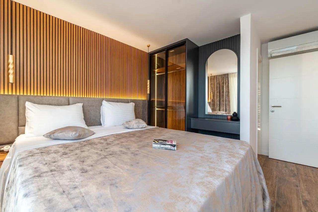 Luxury Villa Morea Sukosan 0*,